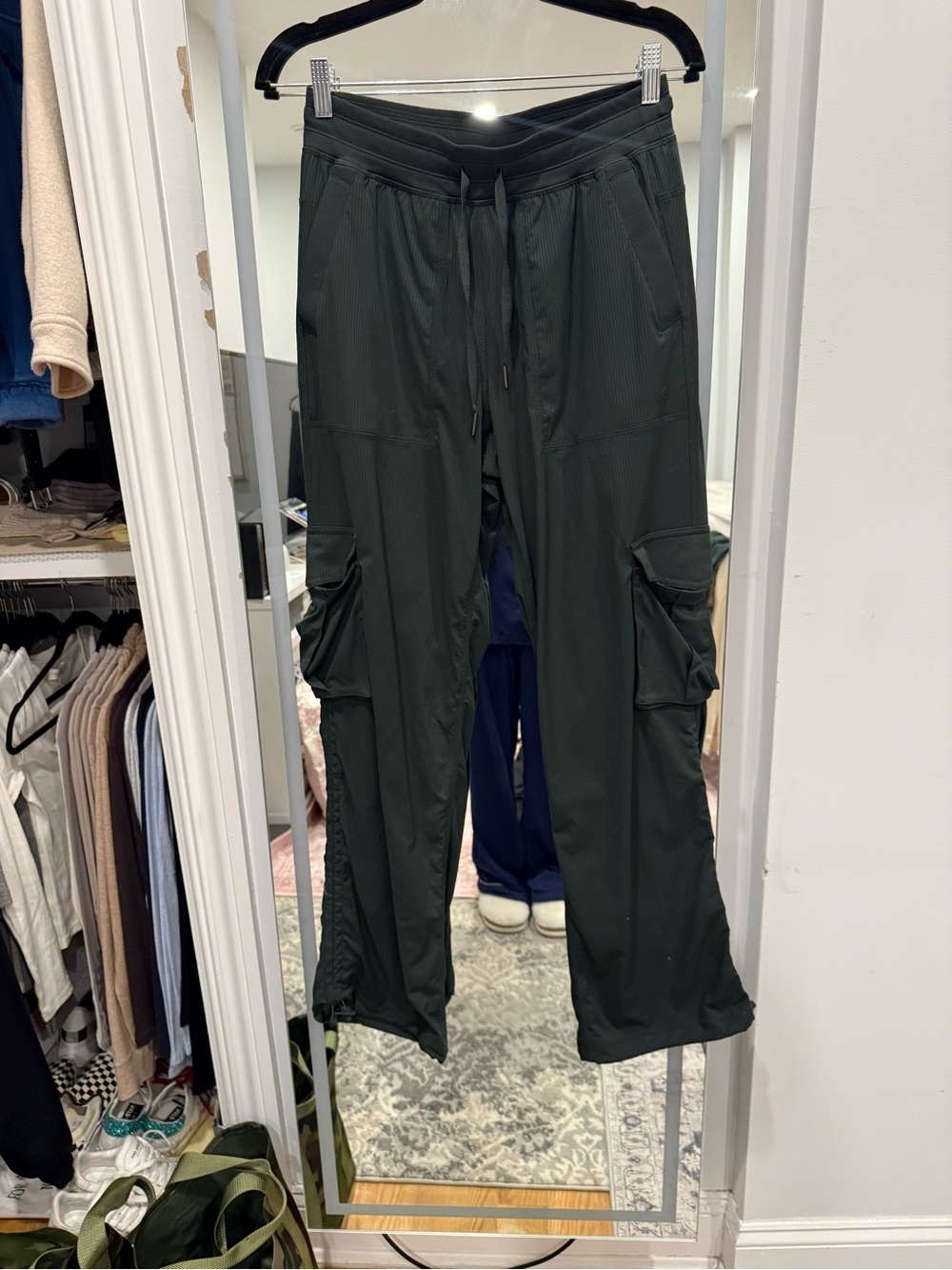 Lululemon Dance Studio Cargo Pants – Size S – Dark Green – Relaxed Fit